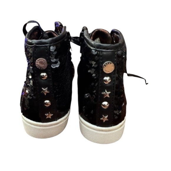 EUC Women’s Steve Madden Smiley Black Sequin High-top sneakers Size 9 - Picture 4 of 8
